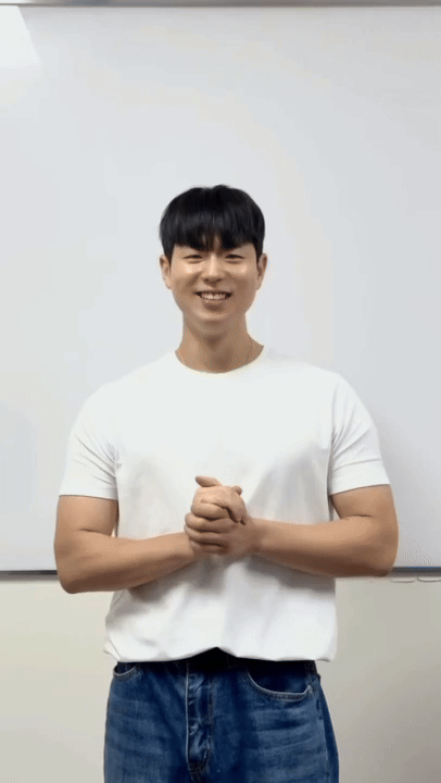 CEO 인터뷰 - 준니컴퍼니 대표